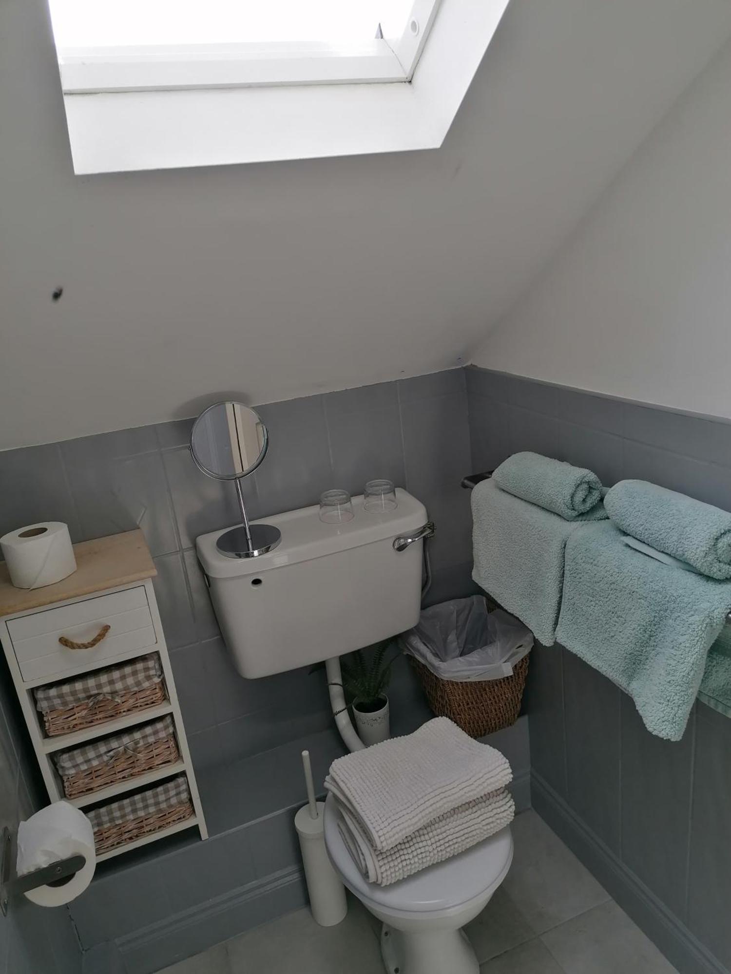 Wild Atlantic Lodge Bed & Breakfast Lahinch Szoba fotó