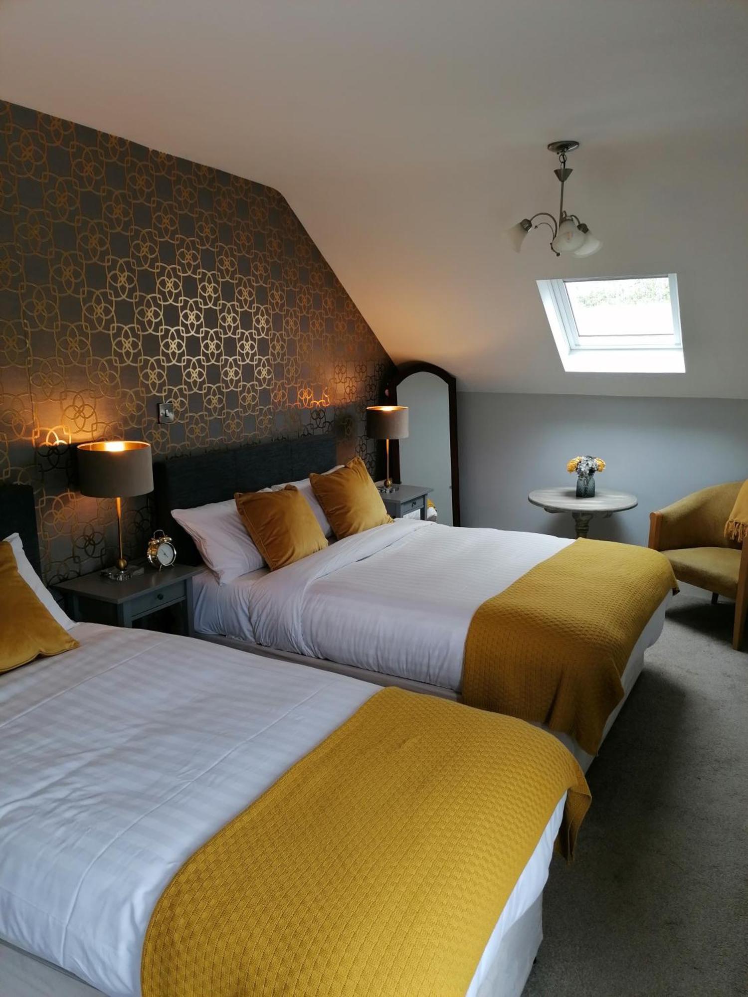 Wild Atlantic Lodge Bed & Breakfast Lahinch Szoba fotó